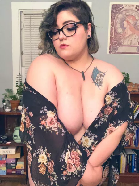 Here’s a sweet treat before bed ✨😘 by mysticdream96