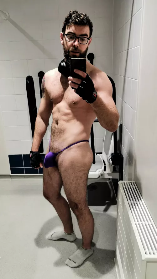 Here's another angle if anyone would like to draw me by toight-like-a-toiger