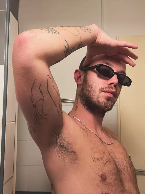 here’s hoping your day just got better 🥜 by peachfromserbia