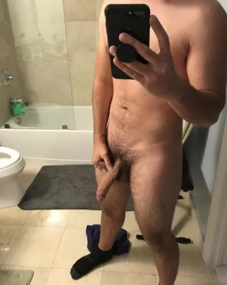 He’s feeling lonely by Invisibleraven4