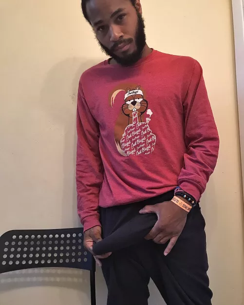 He's hard to hide by dpickle1000