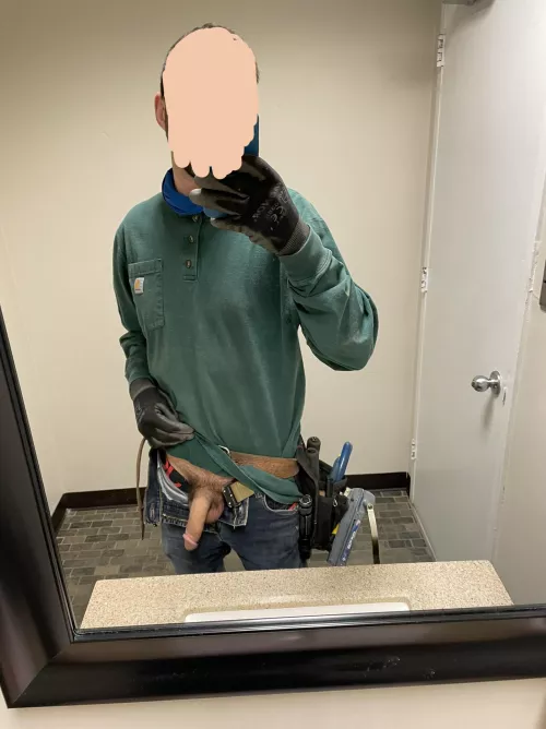 He's sad the other tools were working without him by navegt7