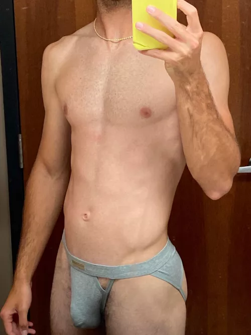 Hey 👋 by SeaworthinessFit1668