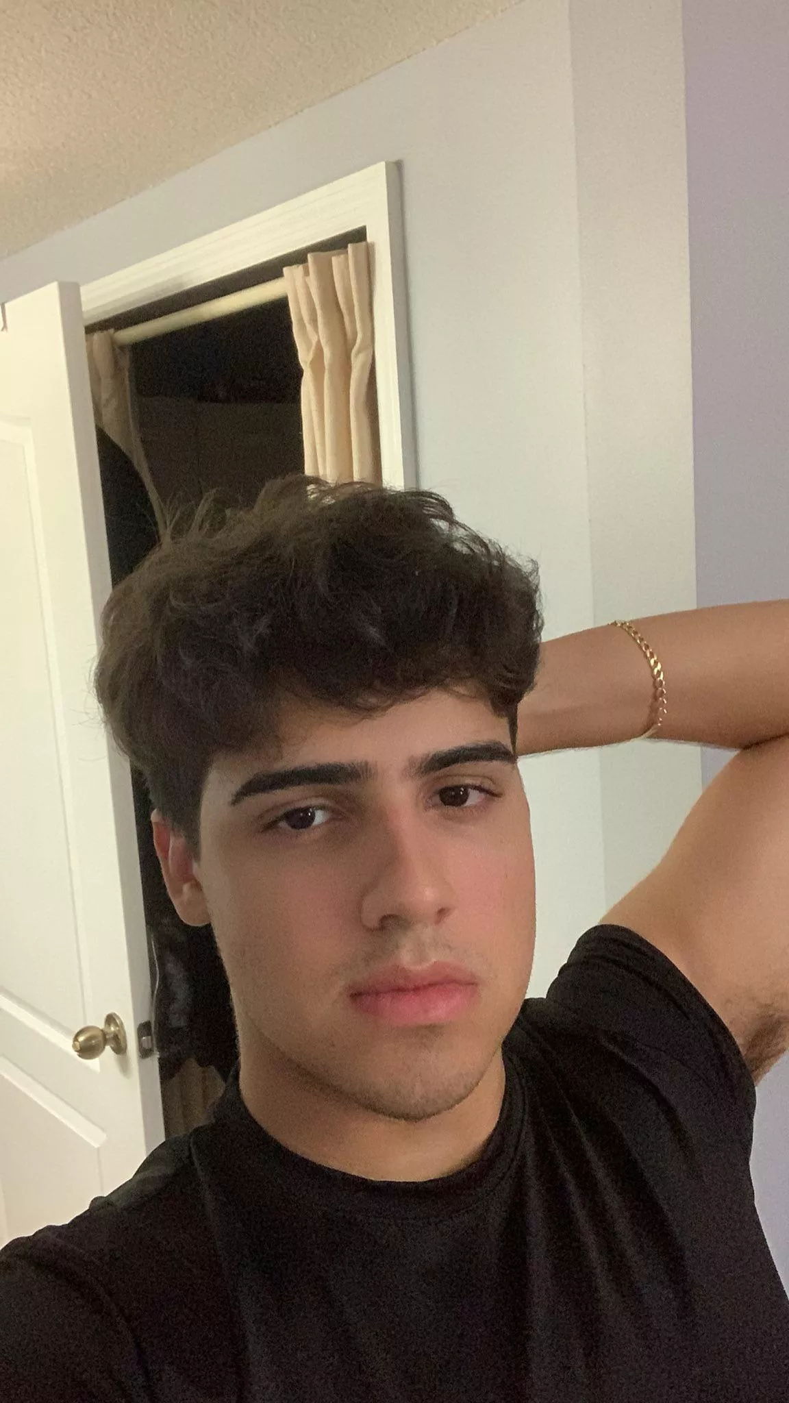 hey 🥺 posted by outsucced