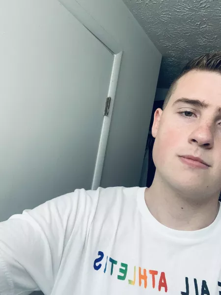 Hey 👋🏻 by rwithaj