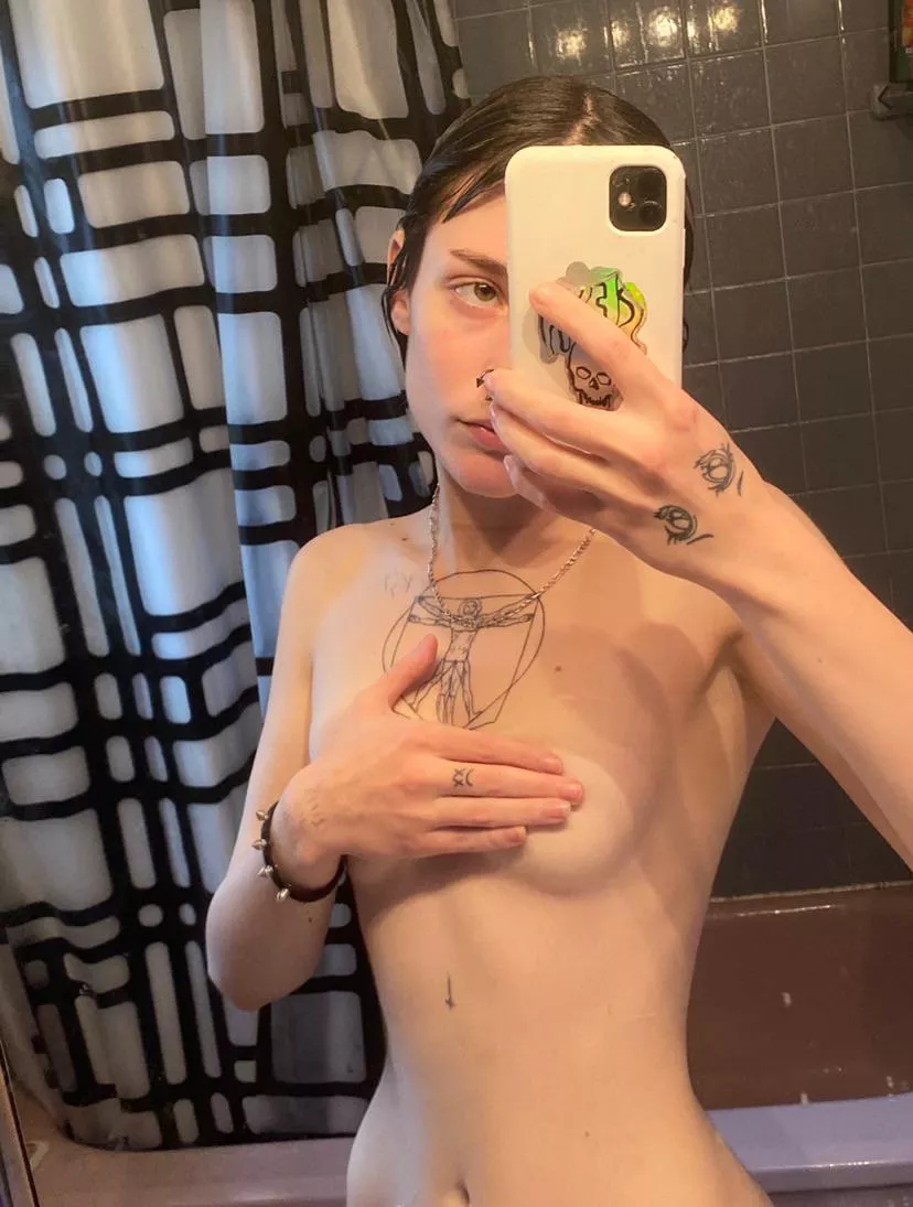 hey 🥺 posted by sorr0wness