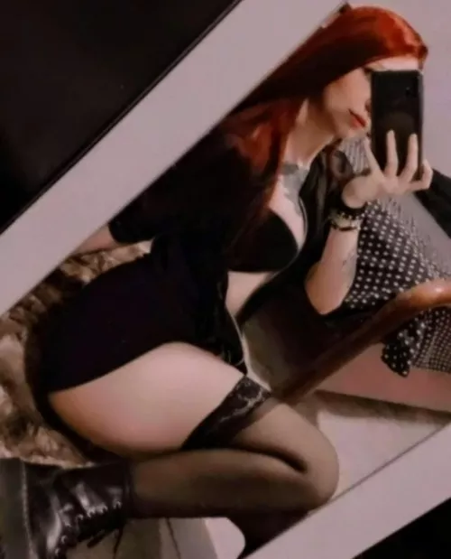 Hey! 💋 by bloodrevamped