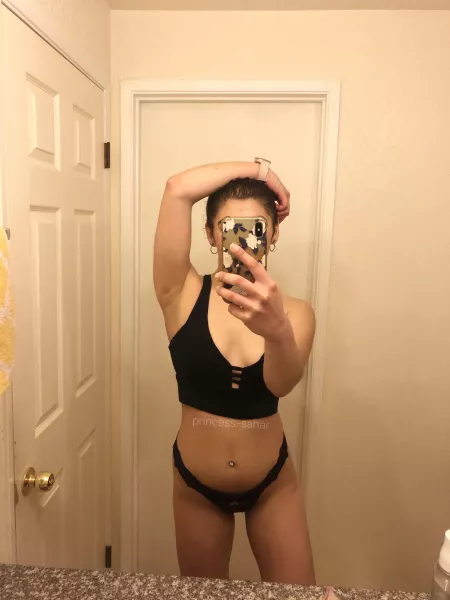 hey ;) by princess-sahar