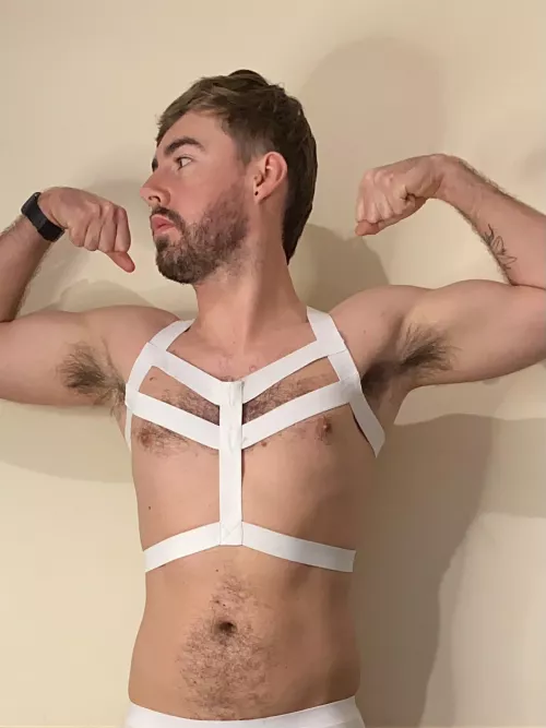 Hey 😉 by uncut_otter