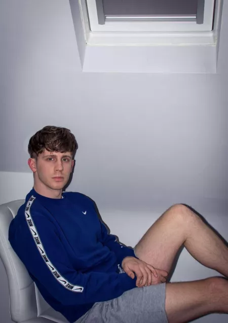 Hey, anyone wanna be friends?? by HelpMeObiLarryKenobi