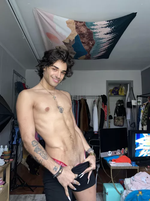 Hey babes 😘 by Angelcoxx