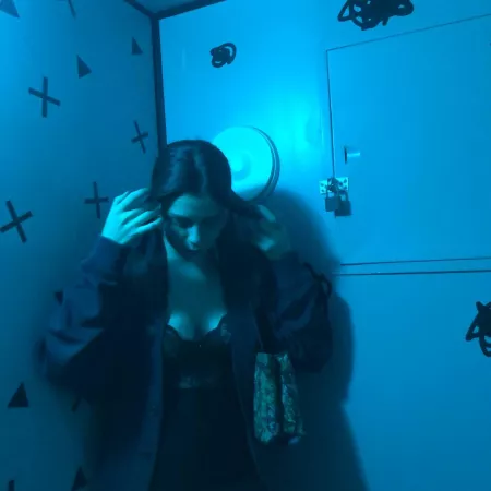 Hey baby by MermaidsDreams