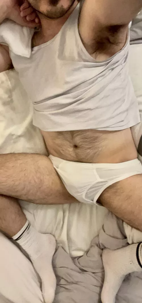 Hey big guy, wanna turn me over? by latentpig