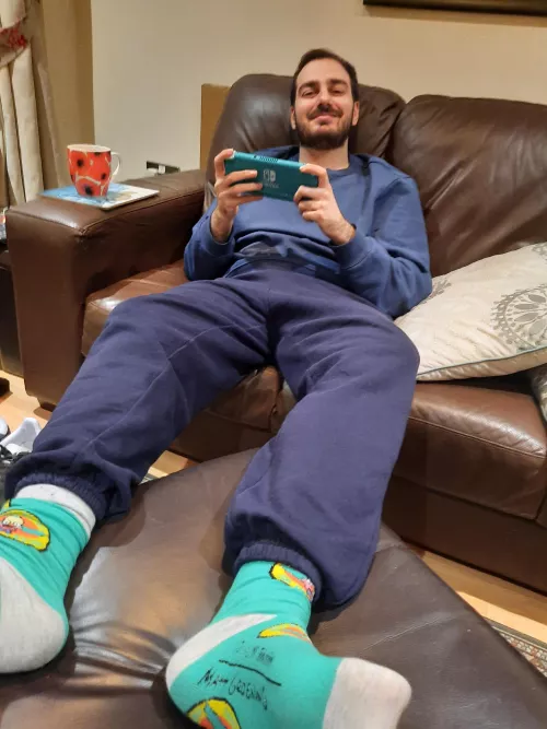 Hey bros 😝🙂 by IparasiteC