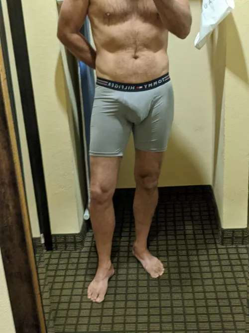 Hey Bros just chillin by azcountryboy