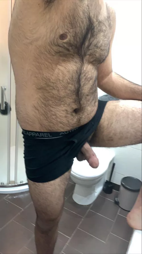 Hey cuties, so boredddd hmu xx by Eli_9100