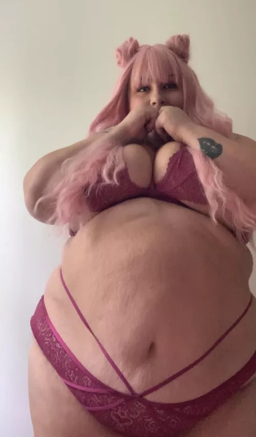 Hey daddy , message me and tell me which hole you’re filling first by lillyloveyouu