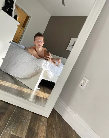 Hey everyone 🤩 by Jacksonmarshh