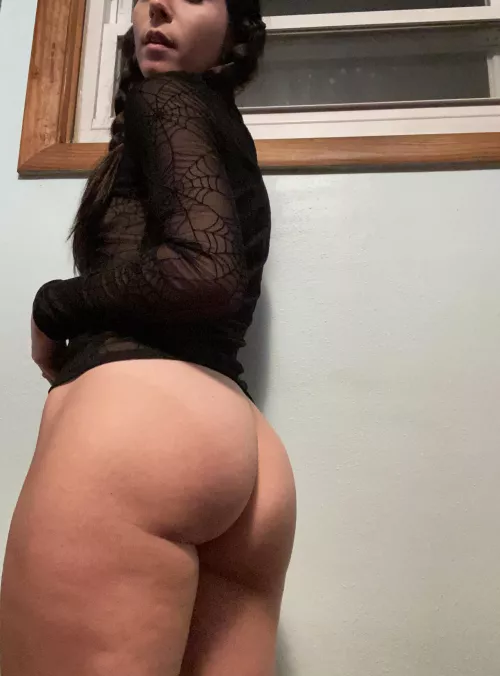 Hey 👋 (f) OC by ctsharing