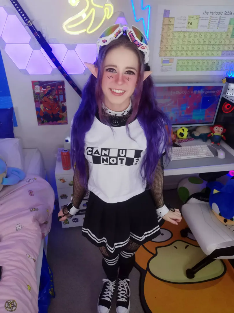 hey first post here 😊❤️ posted by lilfakegamer