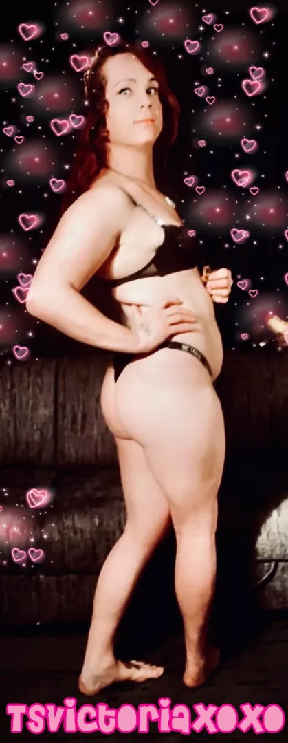 hey guys 👋 posted by Tsvictoriaxoxo