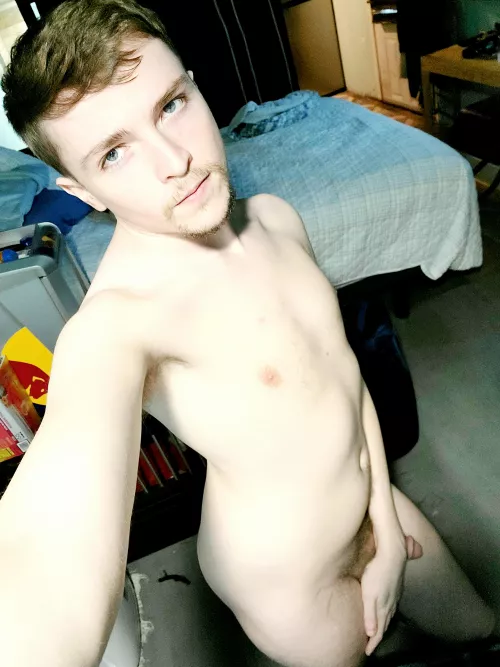 Hey guys how are you doing? 😊💛 by Gaymerzen