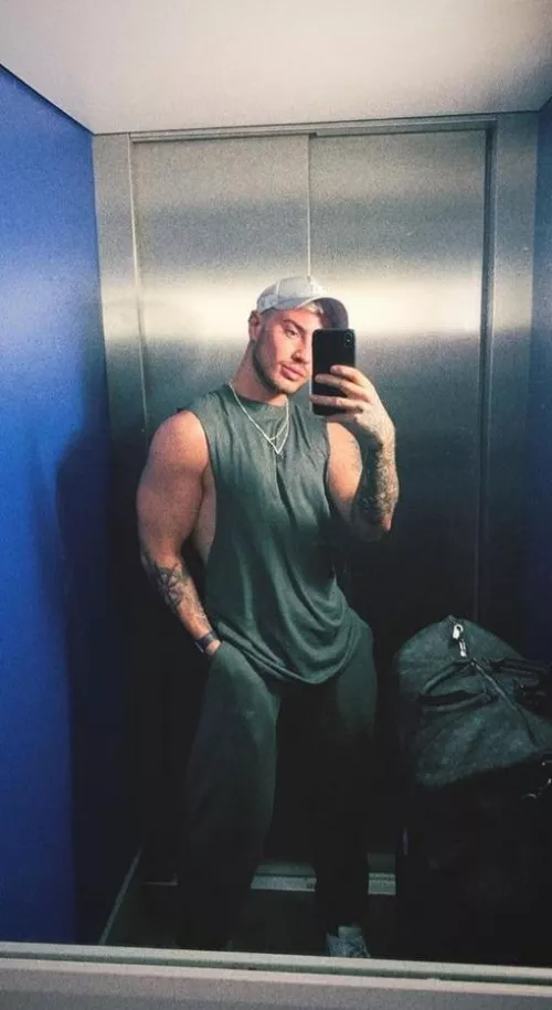 hey guys. looking for some xbox players. 👊🍻 by GrizzlyVyking