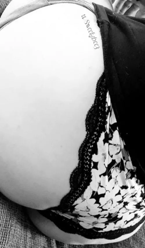 Hey guys by SweetyBee3