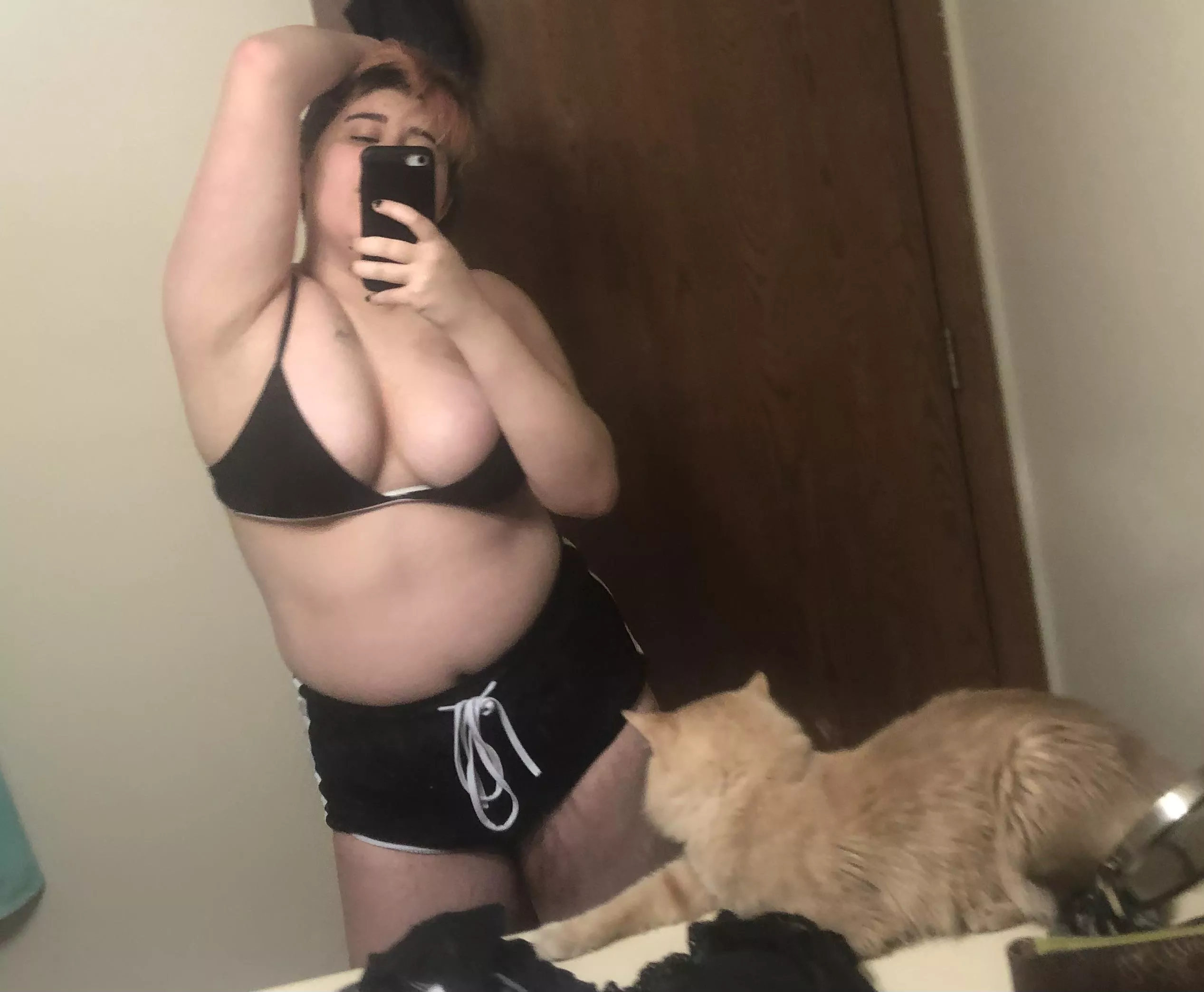 Hey happy friday night 🥰 any wild weekend plans? posted by luigitrumpsmario