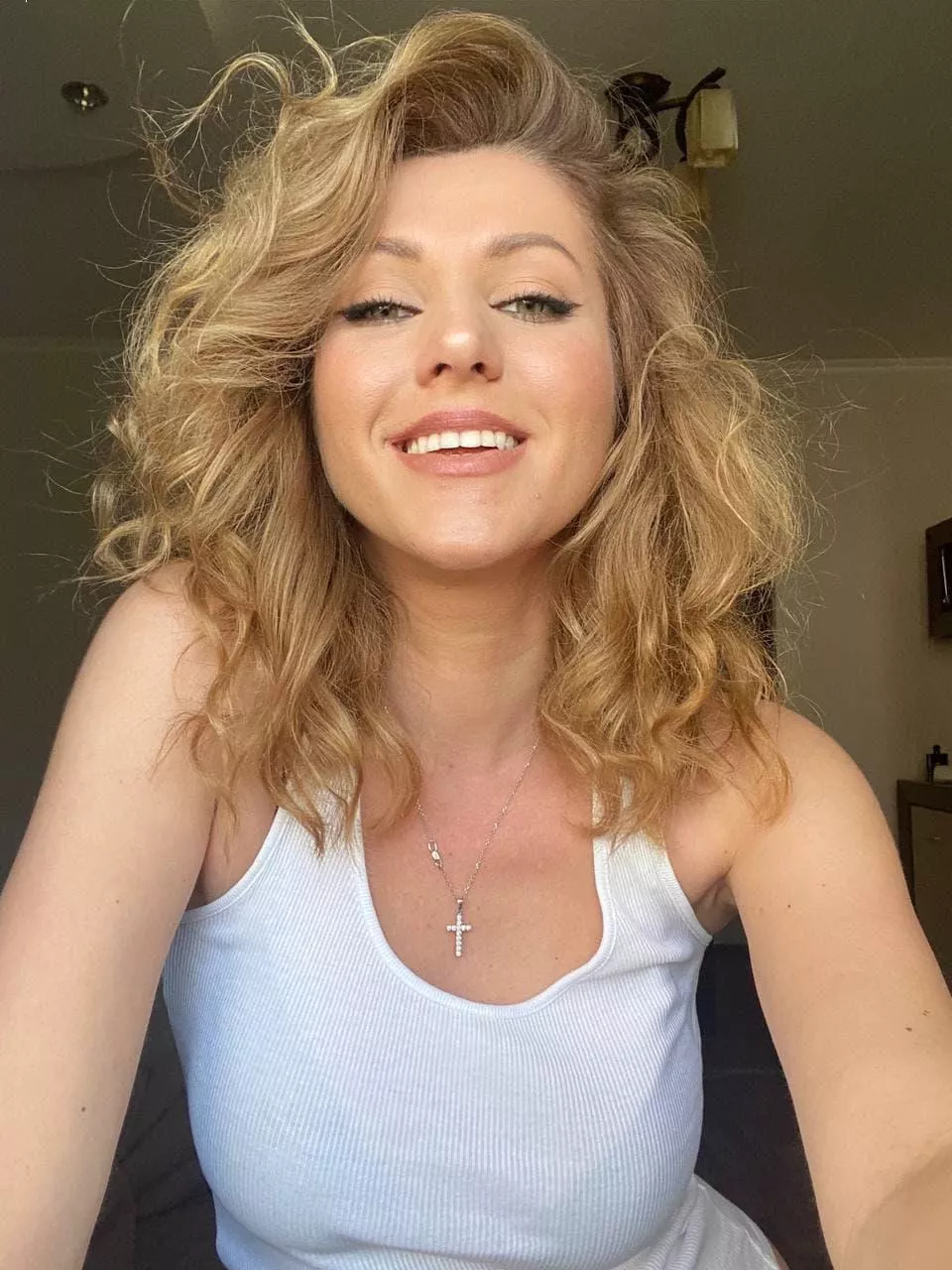 Hey, have a nice weekend!😋 posted by Snoo-53338