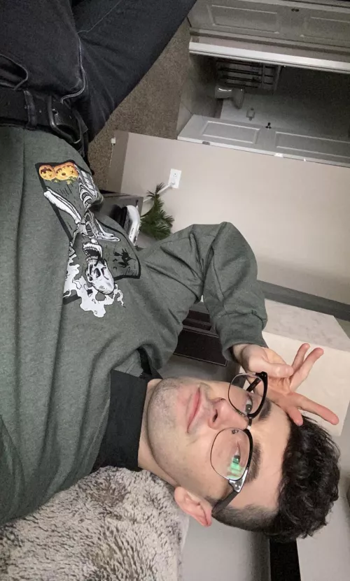 Hey hens what are we playing today by wolfinthedaylight