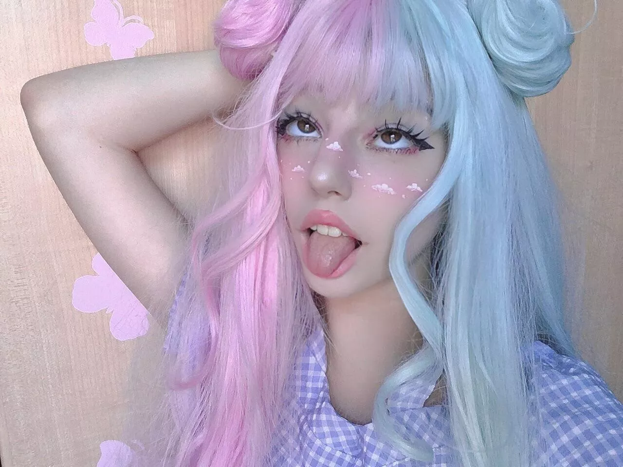 Hey hey~ posted by Ichig0xoxo