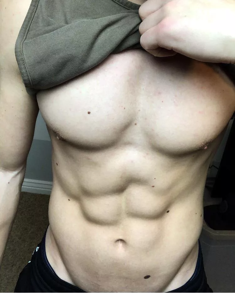 Hey hey posted by Lucas-Luke