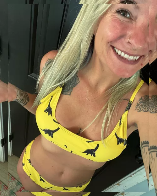 Hey hey can I join ya? 🤞🏼🥰 by kbaybee21