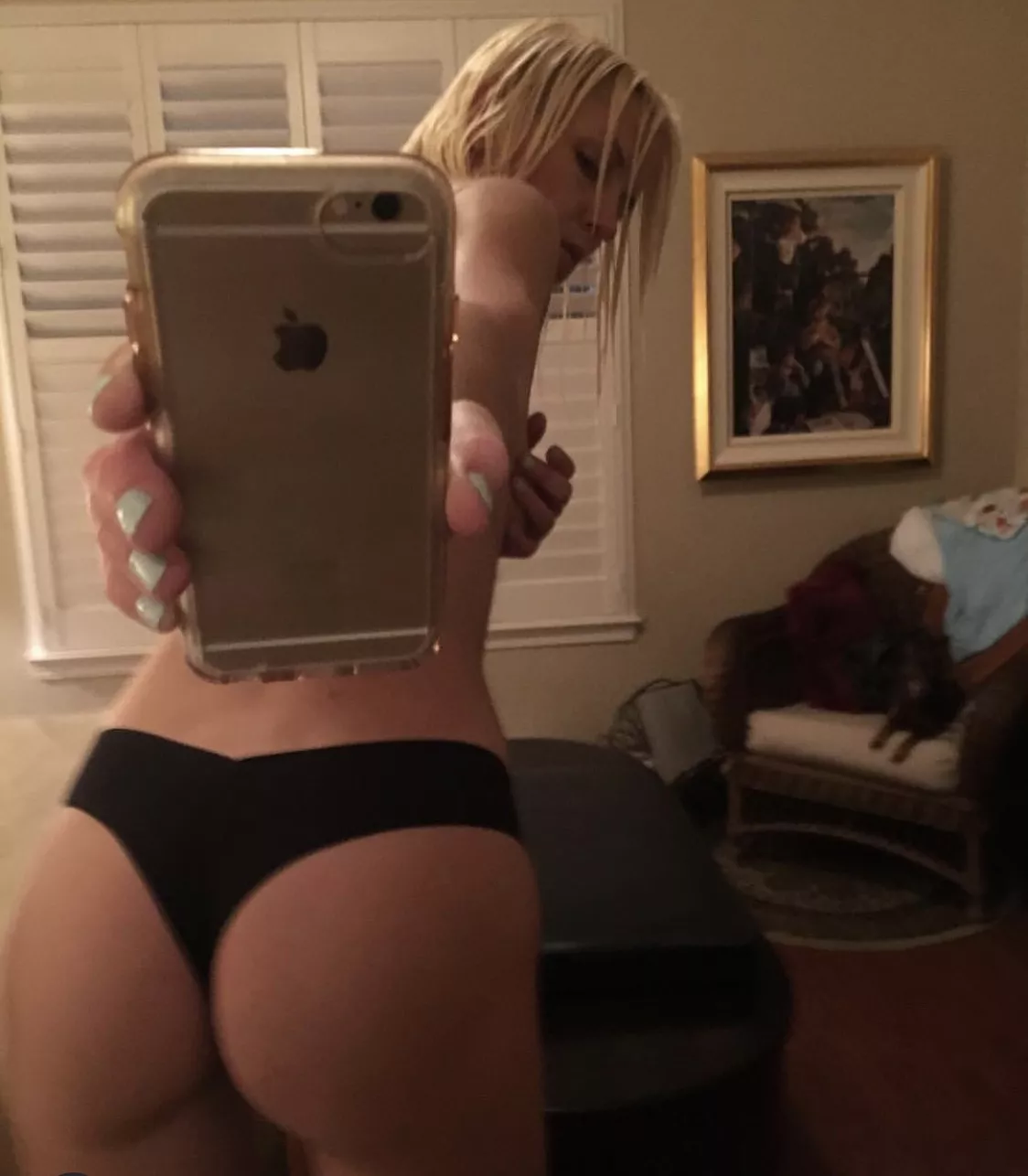 Hey, Hold this for me. Will ya? posted by sexiestdevotchka