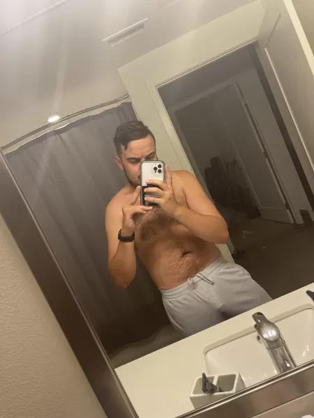 Hey how ya doin by uhh_rozzkohh