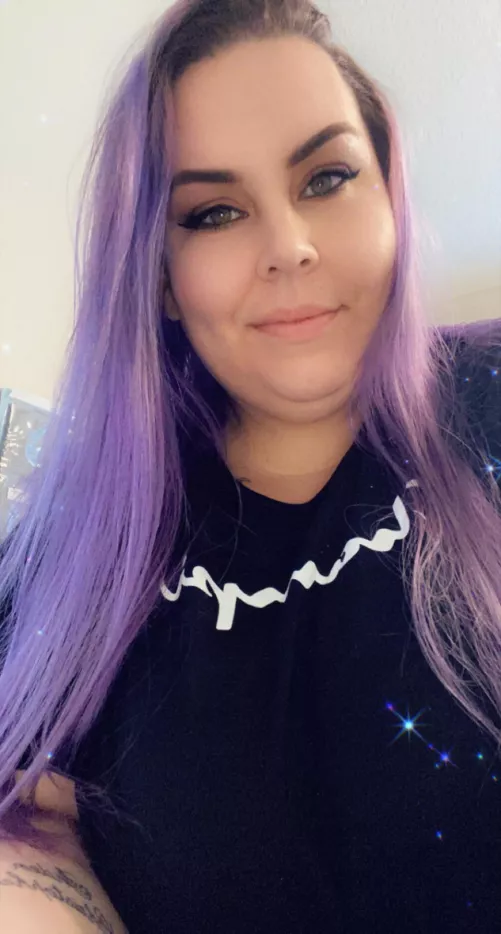 Hey 👋🏼 how’s your Tuesday going? by reginaagorge