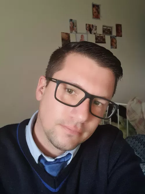 Hey 😘 by No-Opportunity9542