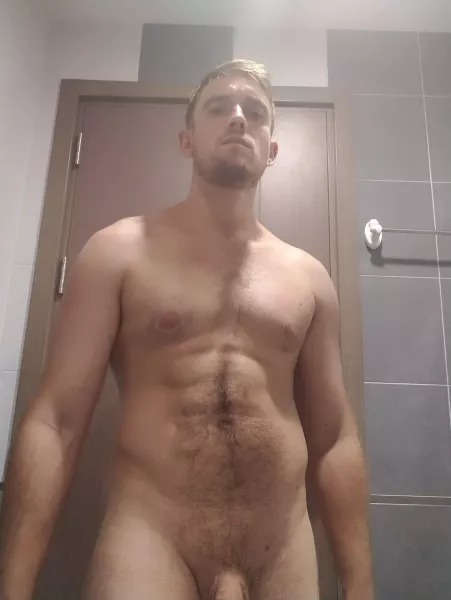 Hey by BenUKfriendly