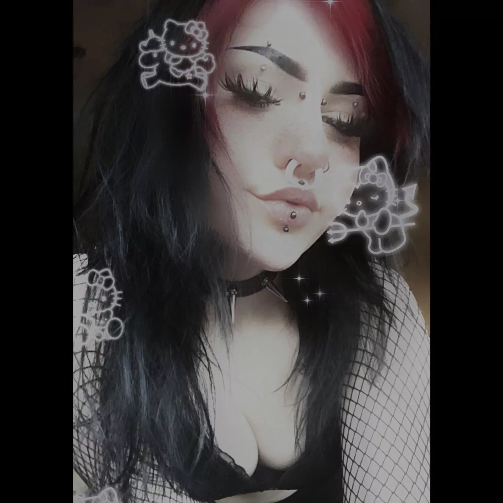 hey lol😘 posted by eroticdepravity