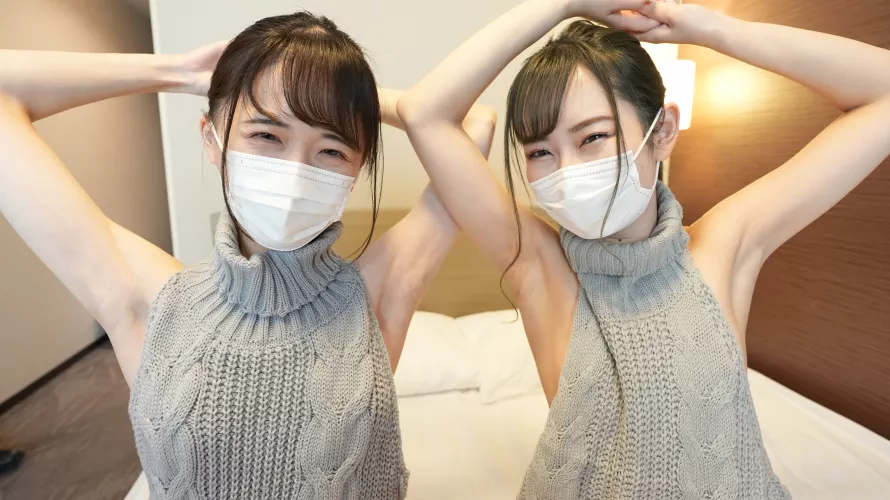 Hey, please look at our armpits. by cosplayhands