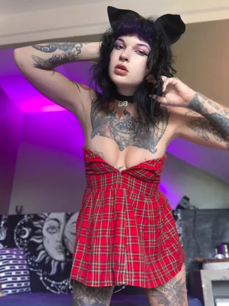 Hey ❤️ Purchase this item on my Manyvids 👇🏻 - Send me your dick pic - And next day you will receive a video of me masturbating, while I look at your dick (you will see it in the video) 💦💦😛link 👇🏻 by sweet_alice_green