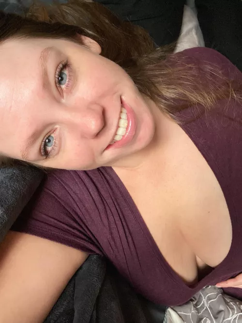 Hey there! by Foxxthemisses