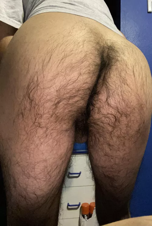 Hey there 👋 by Cslimfeet