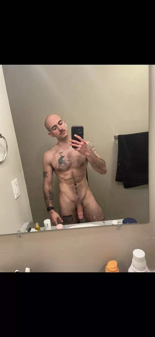 Hey there 😏 by luckydaddyOF