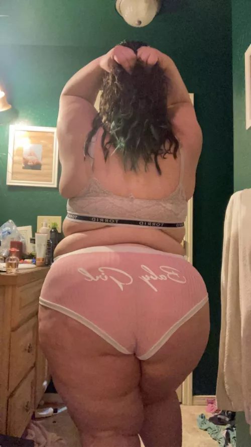 Hey there big Daddy 😘🥺 by YourBBWQueen247