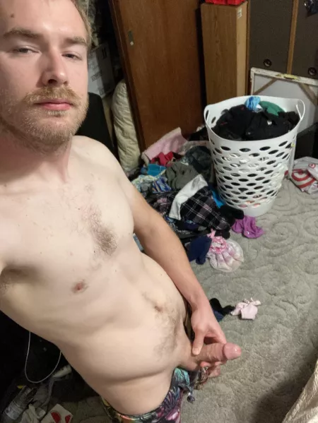 Hey there broskis 29m by MrMofuka