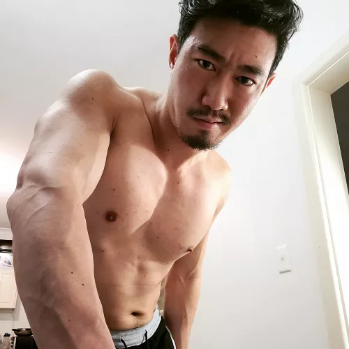 Hey there, I'm Leo. What's your name? by leo_saga