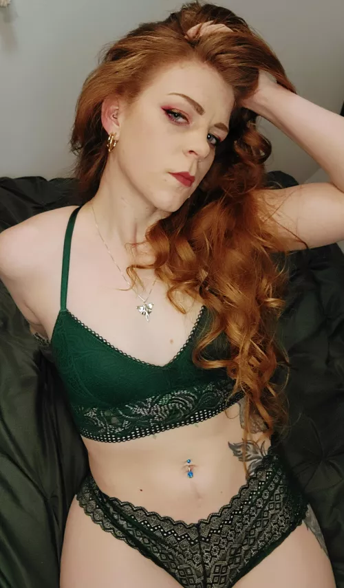 Hey there! I'm new here ☺️let me know if you wanna see more 😘 by miss_lioness3007