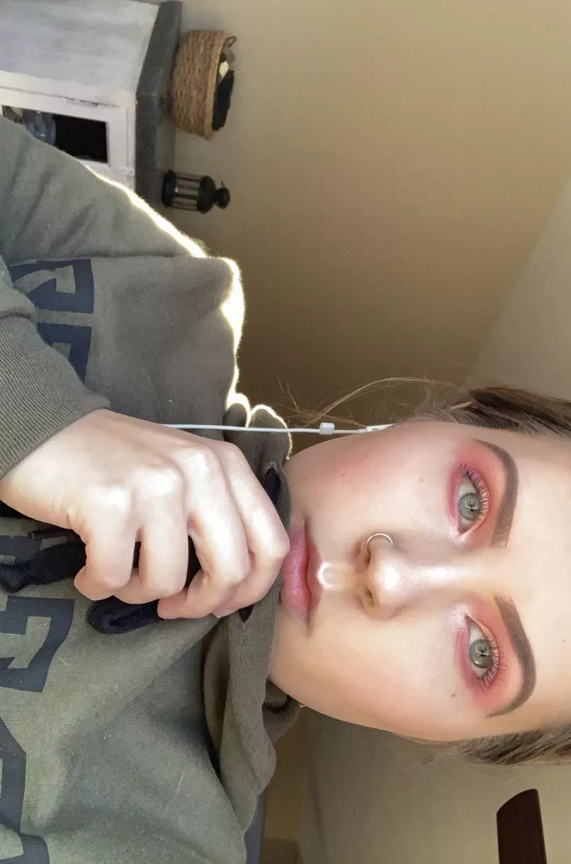 Hey there💖 posted by antoniaxo2